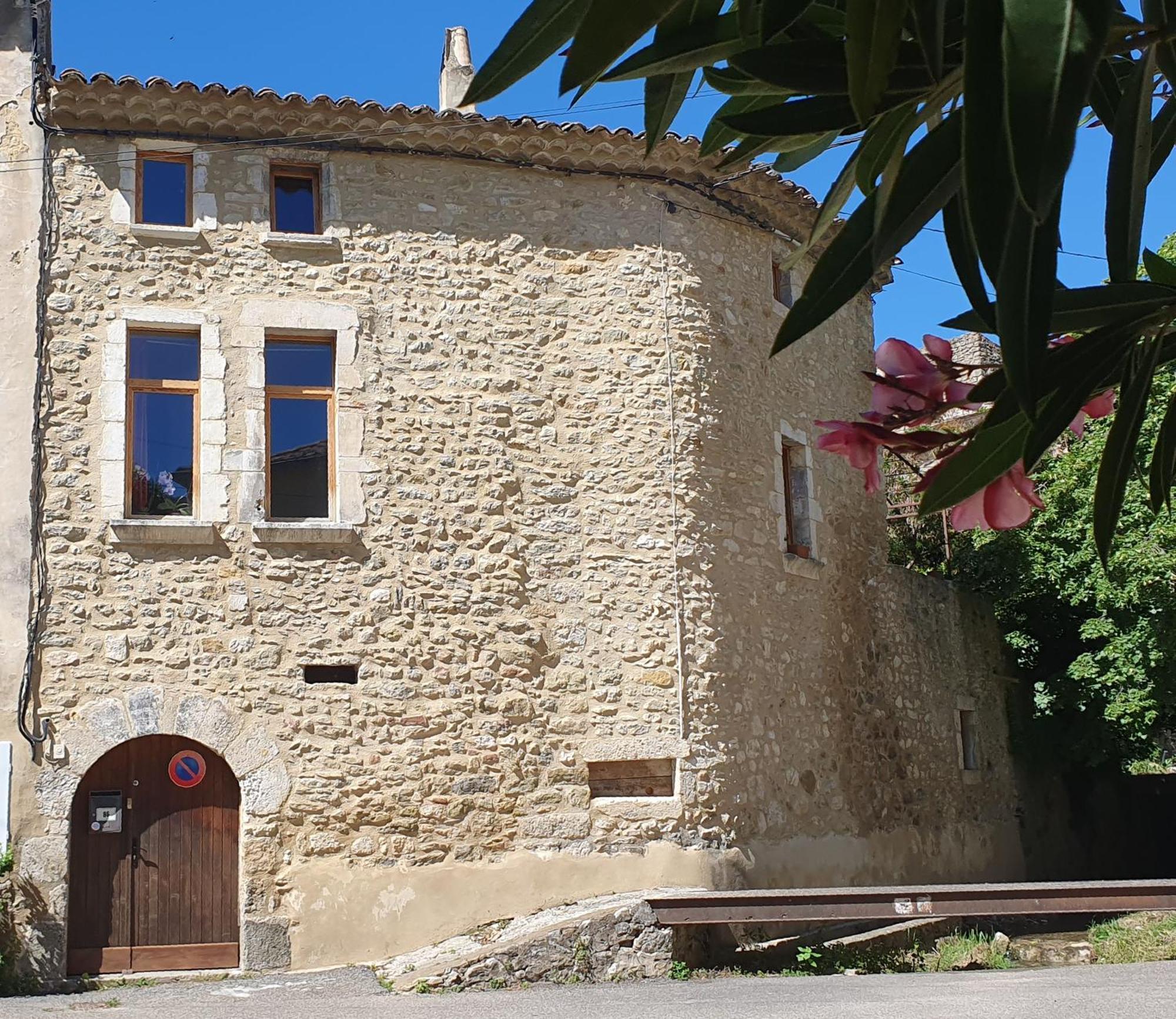 Gite Les Tilleuls Saint-Montan Exterior foto